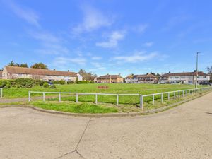 Photo 27- click for photo gallery